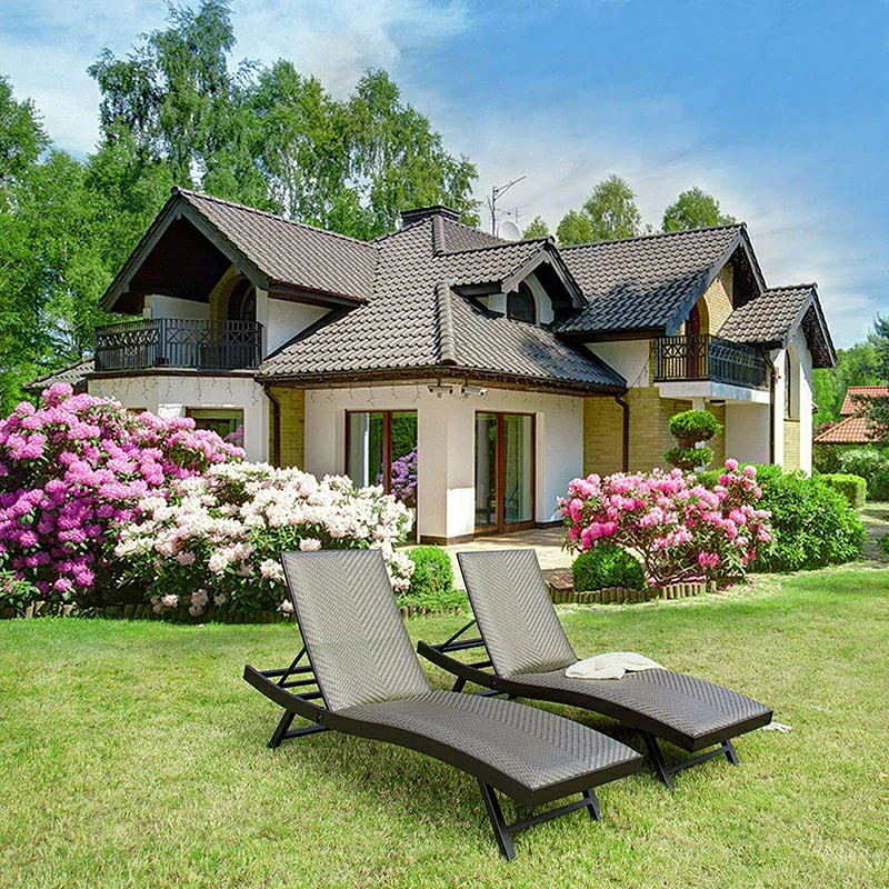 Rattan Chaise Lounge - Image 9